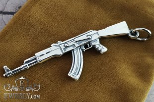 Срібний кулон - автомат АК -47, фото